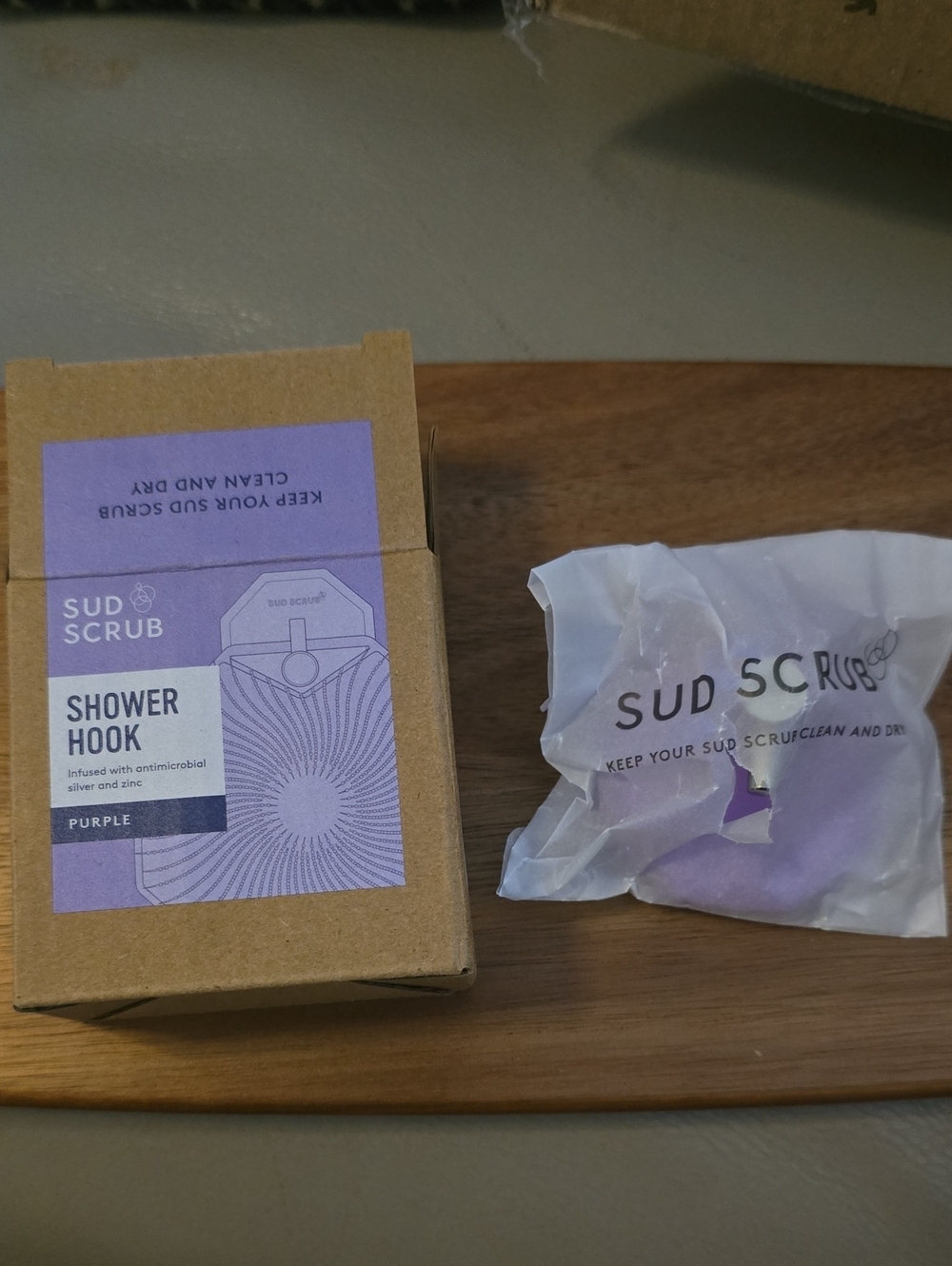 Sud Scrub Purple Shower Hook for Women Skincare Cleanser & Exfoliant